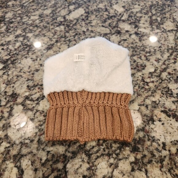 BNWT Reindeer Hats Brown Cable Knit Beanie With Antlers - Picture 6 of 9